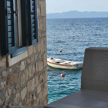 Villa Lila Hvar - Sustainable Stone Cliff House *