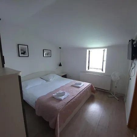Villa Lila Hvar - Sustainable Stone Cliff House