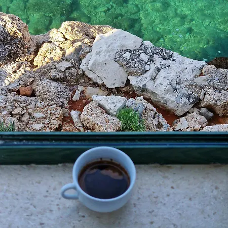 Villa Lila Hvar - Sustainable Stone Cliff House Gdinj